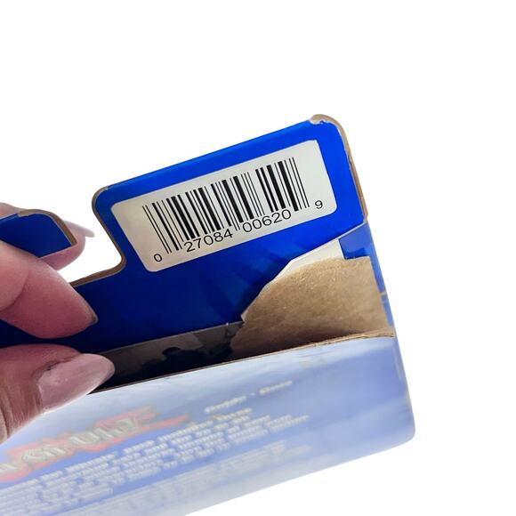 Hot Wheels Yu-Gi-Oh! 3 Pack With Limited Edition Collector Guide 2001 New - Picture 7 of 7